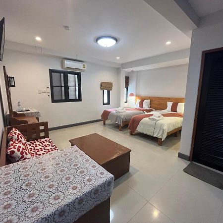 Tjr Boutique Hotel Chiang Mai Eksteriør billede